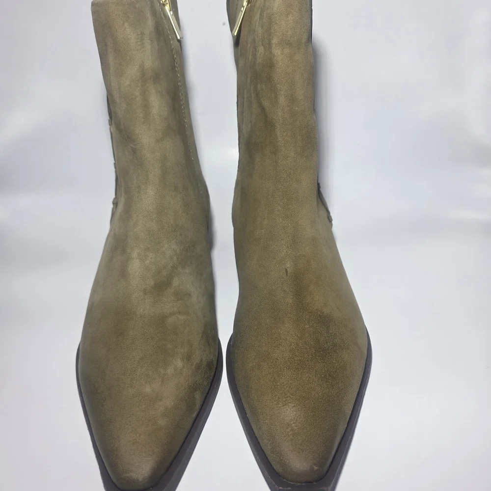 Lucky Brand Women’s Suede Ankle Boots Whipstitch Side Zip Olive Tan Size 9.5 New
